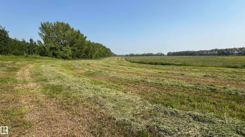 . ., Rural Two Hills County, AB 