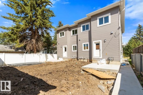 7906 75 Street, Edmonton, AB - Outdoor