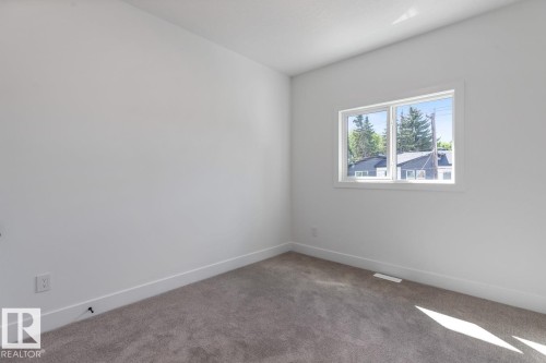 7906 75 Street, Edmonton, AB - Indoor Photo Showing Other Room