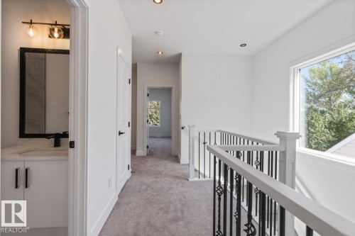 7906 75 Street, Edmonton, AB - Indoor Photo Showing Other Room