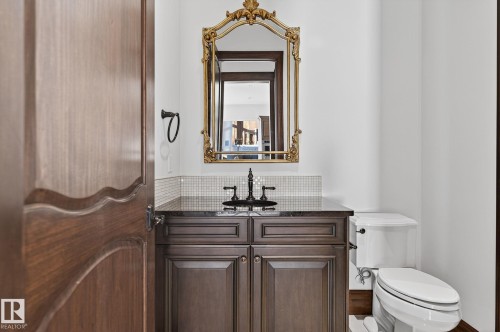 53524 Range Road 263A, Rural Sturgeon County, AB - Indoor Photo Showing Bathroom