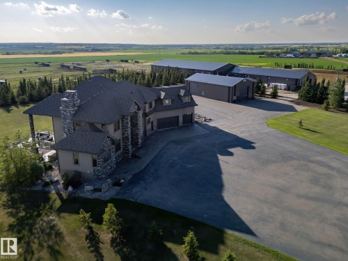 Overview of rural landscape - 53524 Range Road 263A, Rural Sturgeon County, AB - Outdoor With View