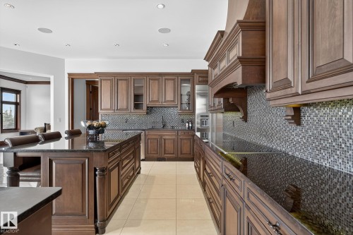 53524 Range Road 263A, Rural Sturgeon County, AB - Indoor Photo Showing Kitchen With Upgraded Kitchen