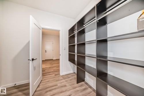 1401 Ainslie Wynd, Edmonton, AB - Indoor