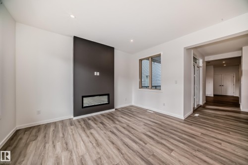 1401 Ainslie Wynd, Edmonton, AB - Indoor With Fireplace