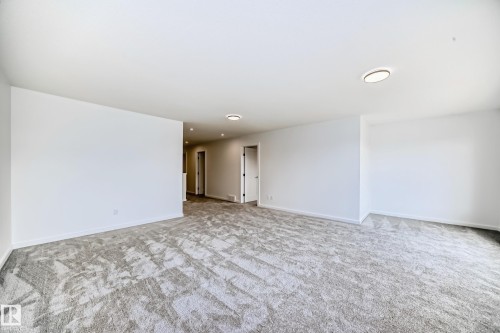 1401 Ainslie Wynd, Edmonton, AB - Indoor Photo Showing Other Room