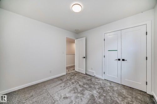 1401 Ainslie Wynd, Edmonton, AB - Indoor Photo Showing Other Room