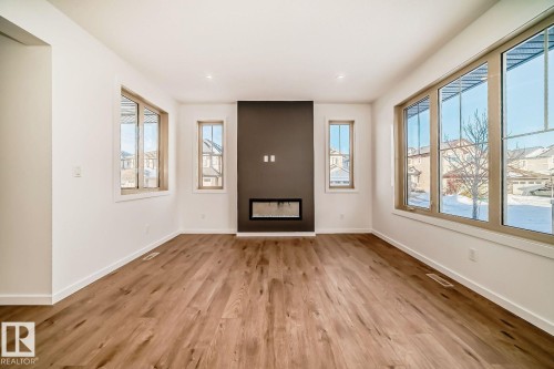 1365 Ainslie Wynd, Edmonton, AB - Indoor With Fireplace