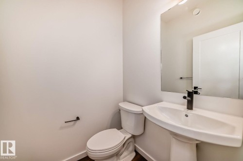 1365 Ainslie Wynd, Edmonton, AB - Indoor Photo Showing Bathroom