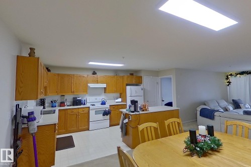 208 10421 42 Avenue, Edmonton, AB - Indoor Photo Showing Other Room