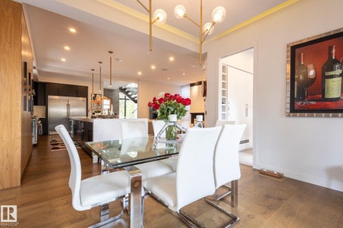 14027 91A Avenue, Edmonton, AB - Indoor Photo Showing Dining Room