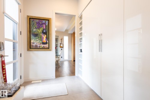 14027 91A Avenue, Edmonton, AB - Indoor Photo Showing Other Room