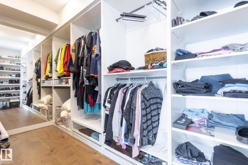 14027 91A Avenue, Edmonton, AB - Indoor With Storage