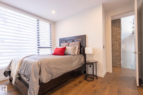 14027 91A Avenue, Edmonton, AB - Indoor Photo Showing Bedroom