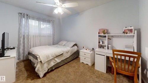 12203 149 Avenue, Edmonton, AB - Indoor Photo Showing Bedroom