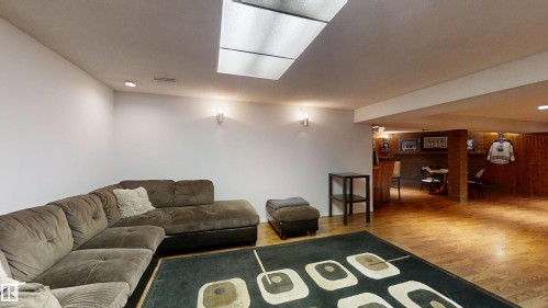 12203 149 Avenue, Edmonton, AB - Indoor