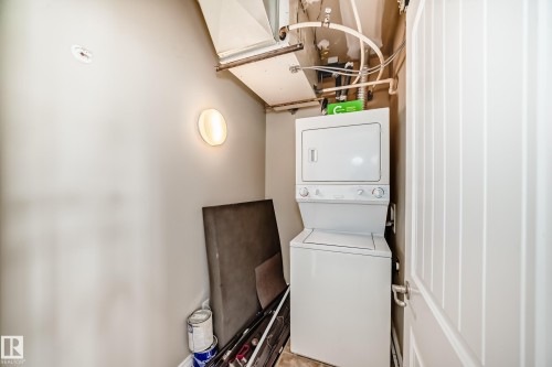 423 8528 82 Avenue, Edmonton, AB - Indoor Photo Showing Laundry Room