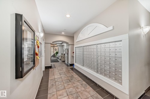 423 8528 82 Avenue, Edmonton, AB - Indoor Photo Showing Other Room