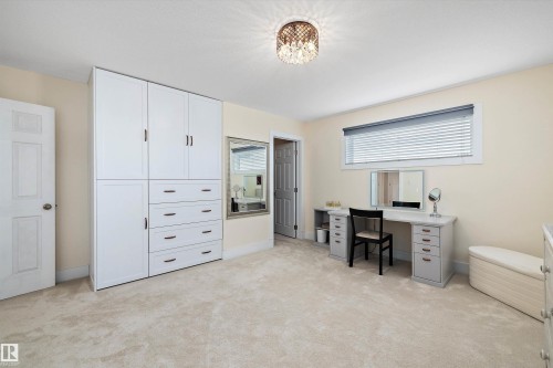 1644 Hector Road, Edmonton, AB - Indoor