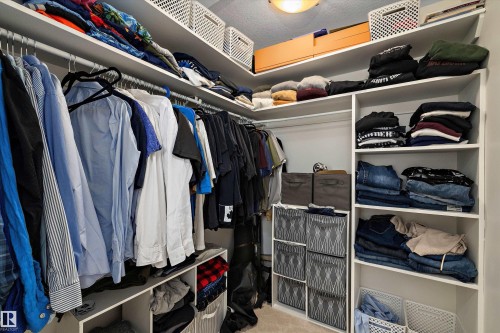 1644 Hector Road, Edmonton, AB - Indoor With Storage