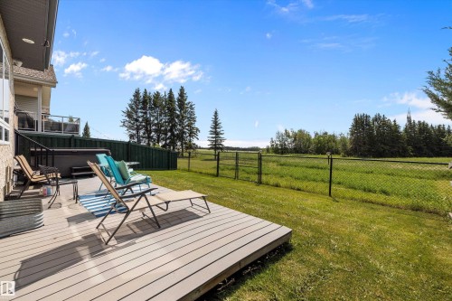 1644 Hector Road, Edmonton, AB - Outdoor