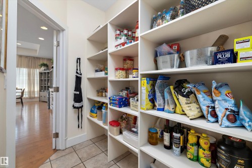 1644 Hector Road, Edmonton, AB - Indoor With Storage