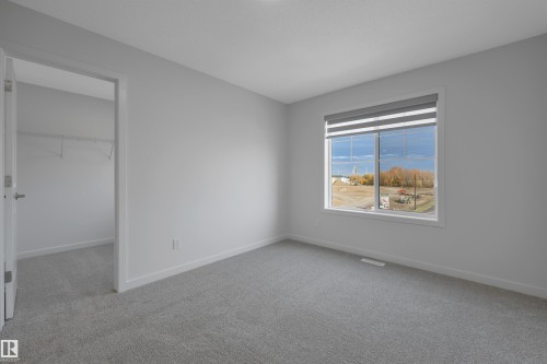 2275 Alces Drive, Edmonton, AB - Indoor Photo Showing Other Room