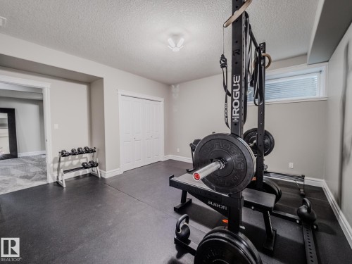1606 Adamson Close, Edmonton, AB - Indoor Photo Showing Gym Room
