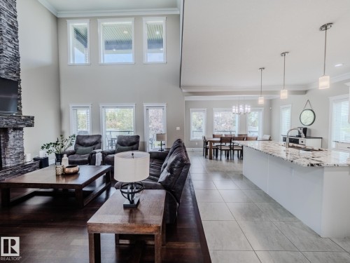 1606 Adamson Close, Edmonton, AB - Indoor