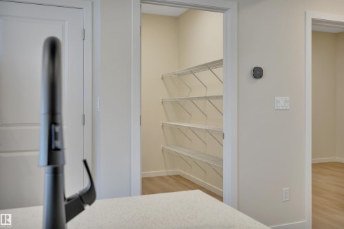 9104 Elves Loop, Edmonton, AB - Indoor