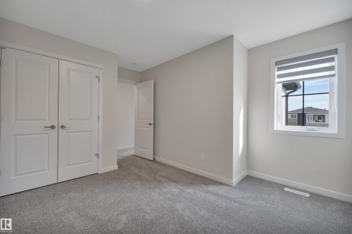 9104 Elves Loop, Edmonton, AB - Indoor Photo Showing Other Room