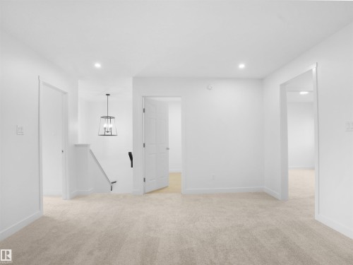 16531 3 Street, Edmonton, AB - Indoor Photo Showing Other Room