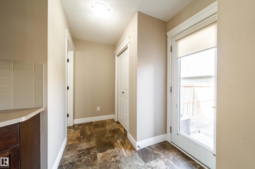 162 Desrochers Gate, Edmonton, AB - Indoor Photo Showing Other Room