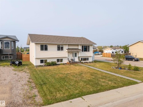 4802 64 Ave, Cold Lake, AB - Outdoor