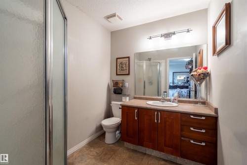 4802 64 Ave, Cold Lake, AB - Indoor Photo Showing Bathroom