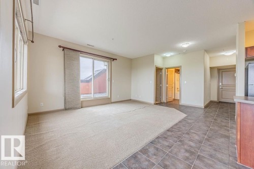 404 501 Palisades Way, Sherwood Park, AB - Indoor Photo Showing Other Room