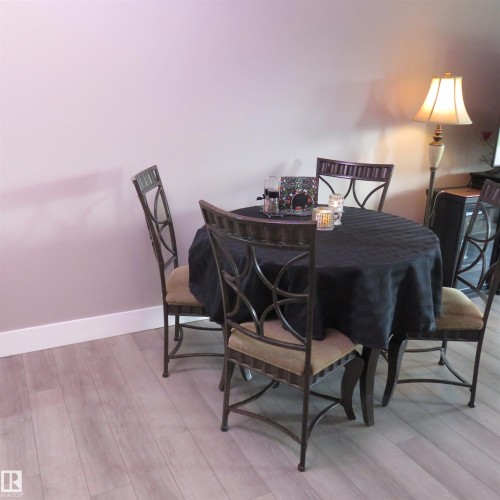 12904 95 Street, Edmonton, AB - Indoor Photo Showing Dining Room