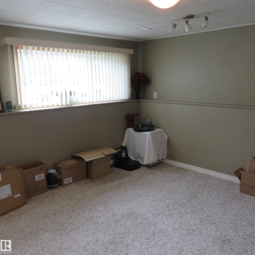 12904 95 Street, Edmonton, AB - Indoor