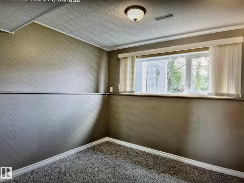 12904 95 Street, Edmonton, AB - Indoor Photo Showing Other Room