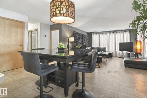 23 Westbrook Drive, Edmonton, AB - Indoor Photo Showing Dining Room