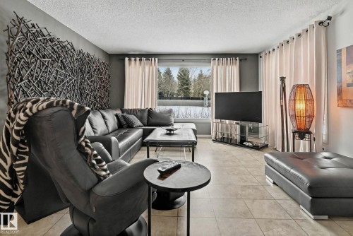 23 Westbrook Drive, Edmonton, AB - Indoor Photo Showing Living Room