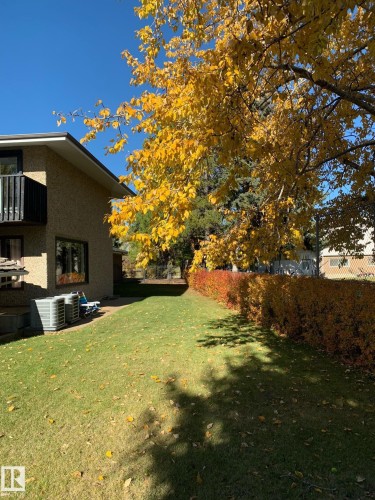 23 Westbrook Drive, Edmonton, AB - Outdoor