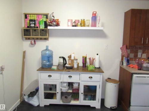 404 10335 117 Street, Edmonton, AB - Indoor