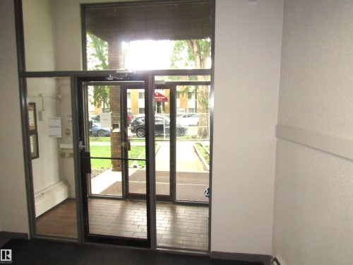 404 10335 117 Street, Edmonton, AB - Indoor Photo Showing Other Room