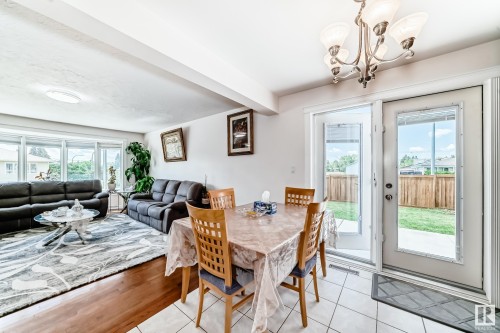13410 134 Avenue, Edmonton, AB - Indoor Photo Showing Dining Room