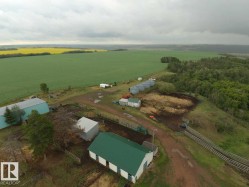 14123 Twp Rd 404  Rural Flagstaff County, AB T0B 1N0