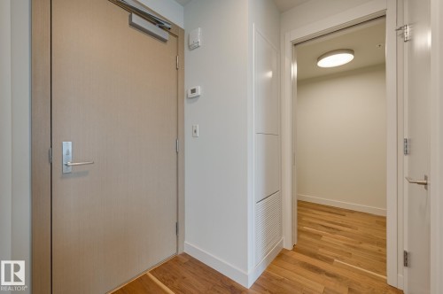 3704 10360 102 Street, Edmonton, AB - Indoor Photo Showing Other Room