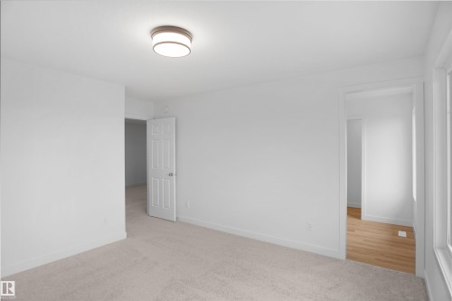 1332 11 Avenue, Edmonton, AB - Indoor Photo Showing Other Room