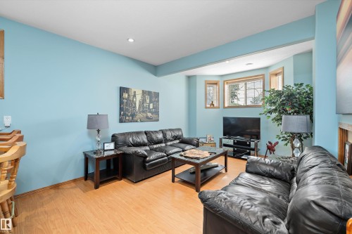 16403 88 Street, Edmonton, AB - Indoor Photo Showing Living Room