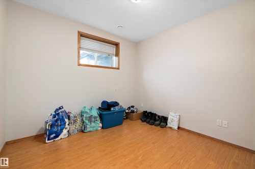 16403 88 Street, Edmonton, AB - Indoor Photo Showing Other Room